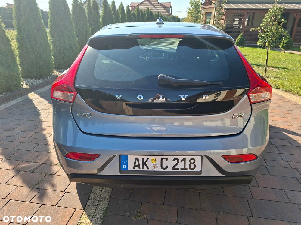 Volvo V40 2016 photo 4