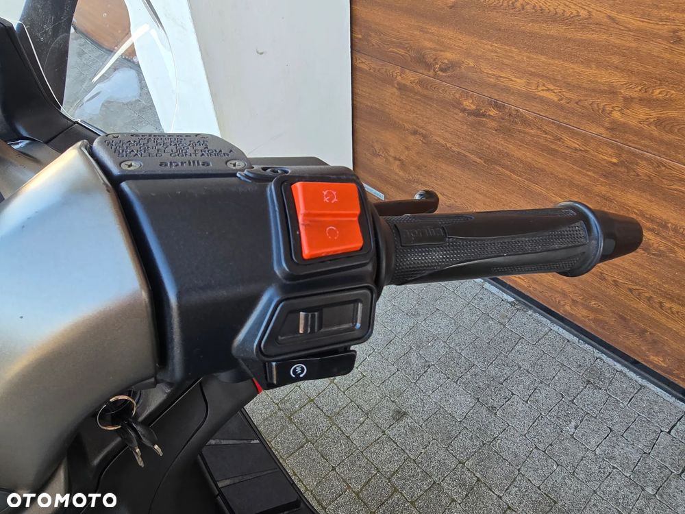 Aprilia Atlantic - 12