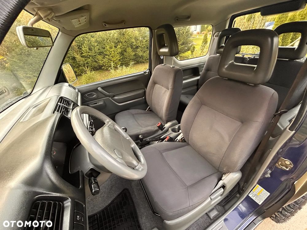 Suzuki Jimny - 29