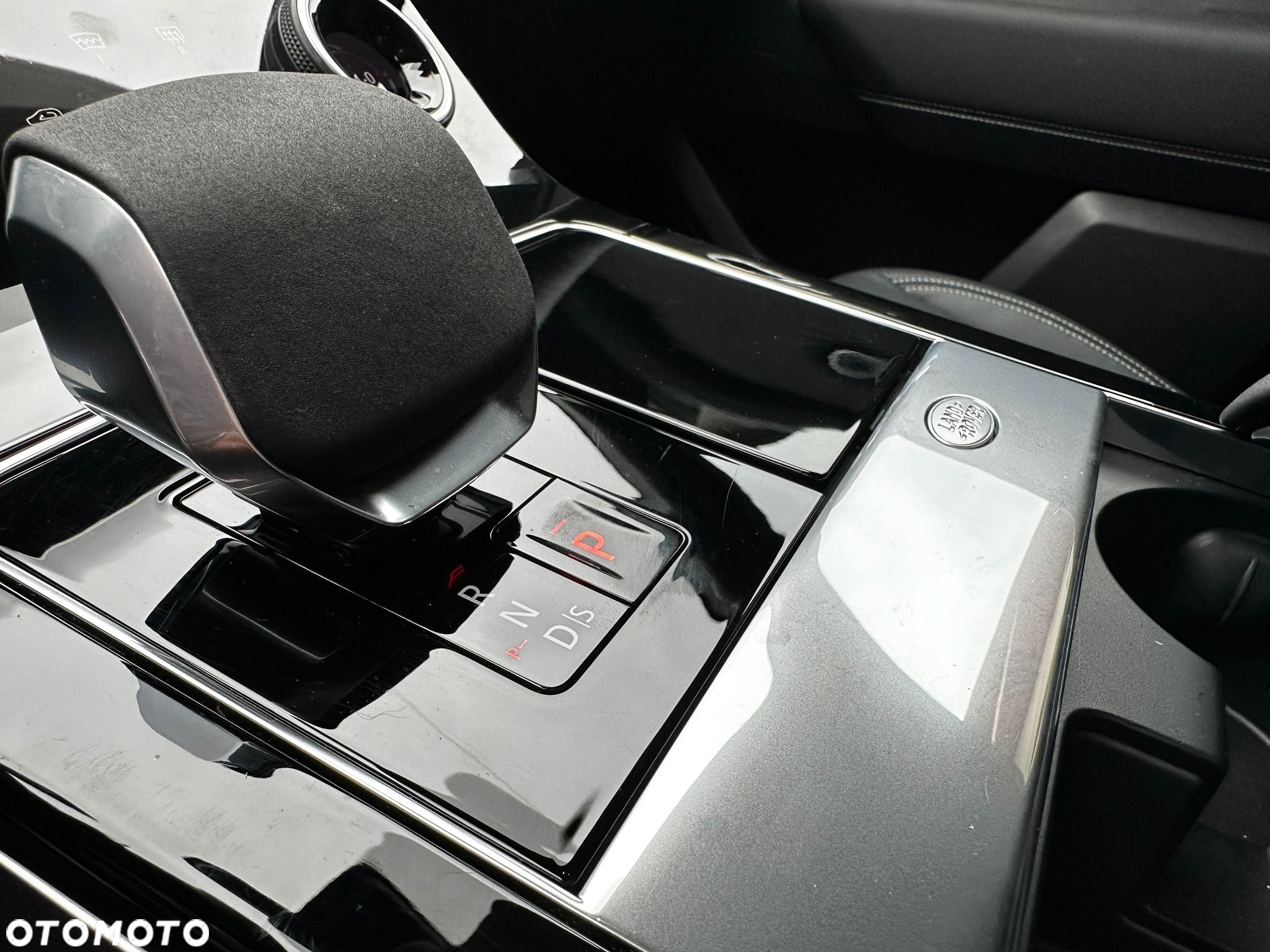 Land Rover Range Rover Velar - 16