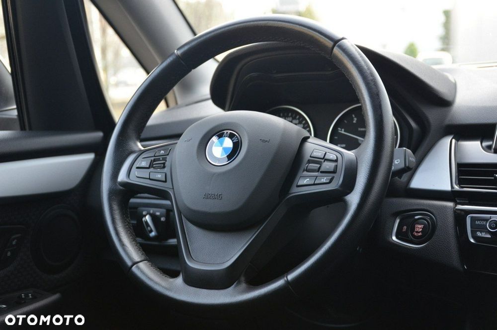 BMW Seria 2 - 31