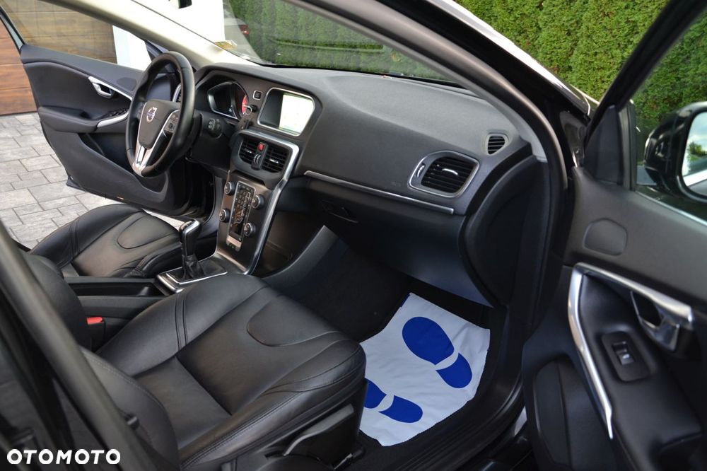 Volvo V40 D4 Drive-E Summum - 20