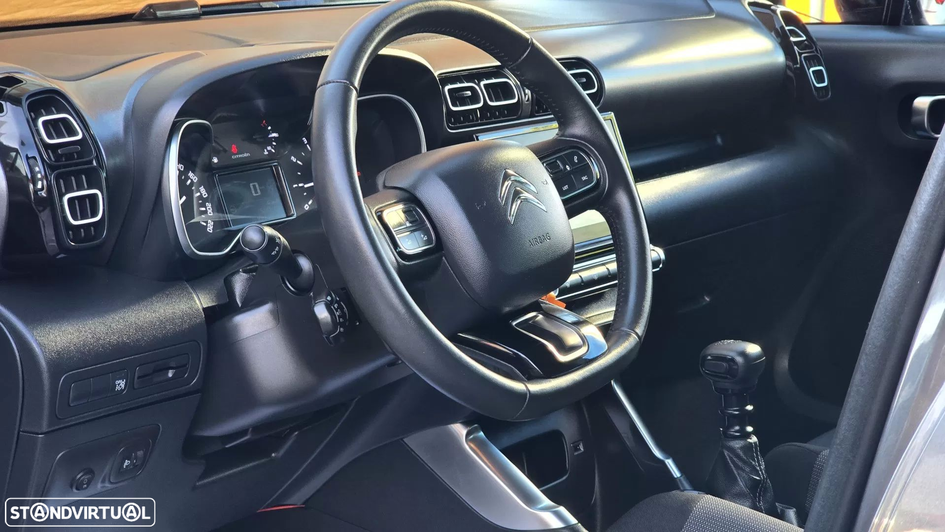 Citroën C3 Aircross 1.2 PureTech Shine - 15