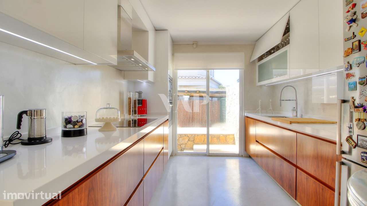 Moradia V3+2 com Piscina e Vista Golfe e Piscina, Vilamoura - Grande imagem: 3/30