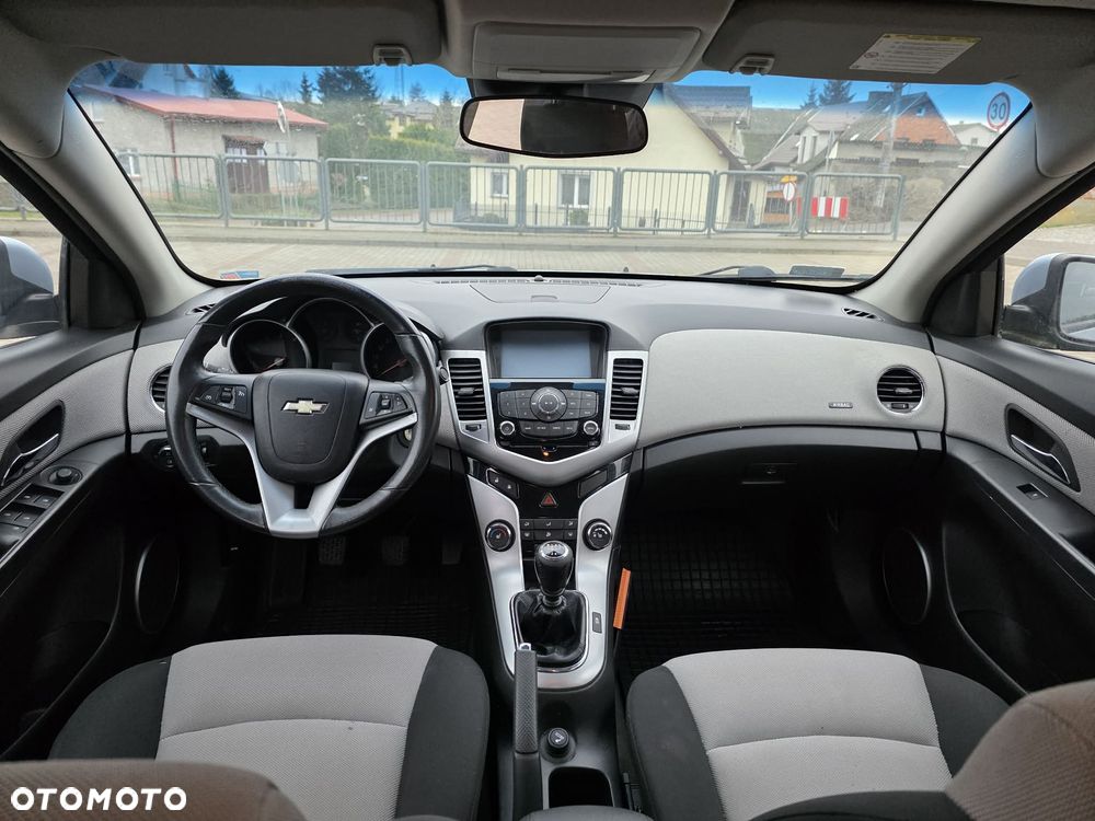 Chevrolet Cruze 1.8 LS (klm) - 11