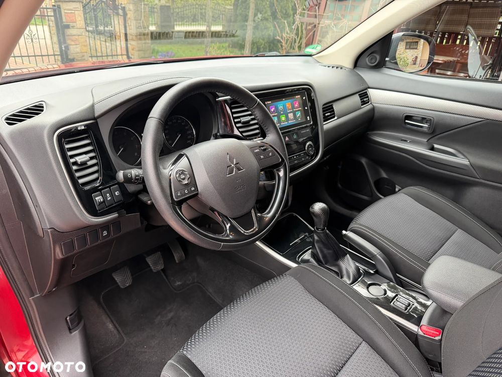 Mitsubishi Outlander 2.0 2WD Edition 100 - 13