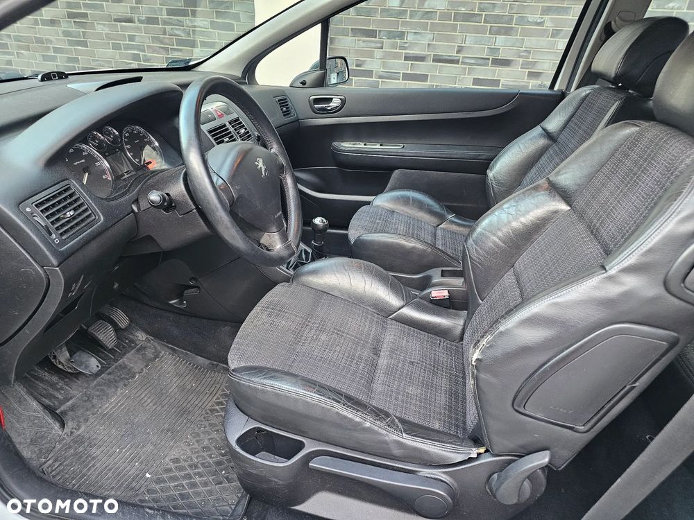 Peugeot 307 - 8