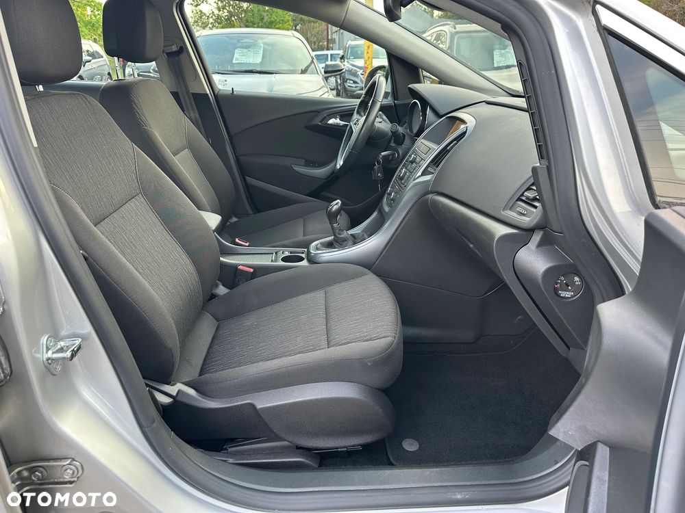 Opel Astra - 20
