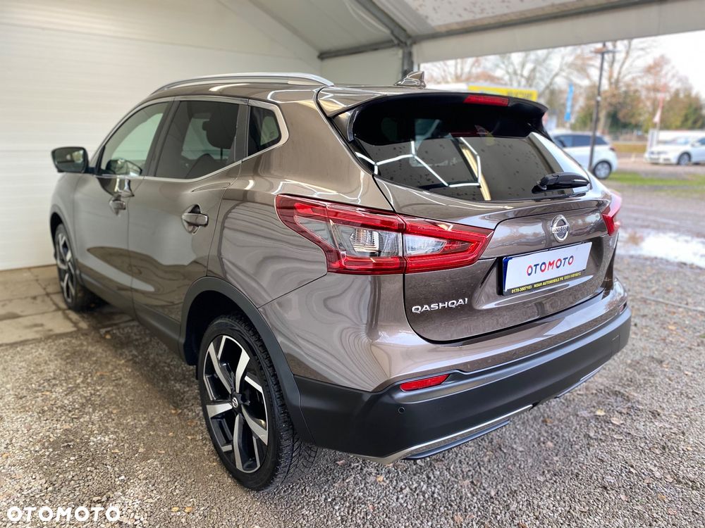 Nissan Qashqai 1.3 DIG-T TEKNA - 32