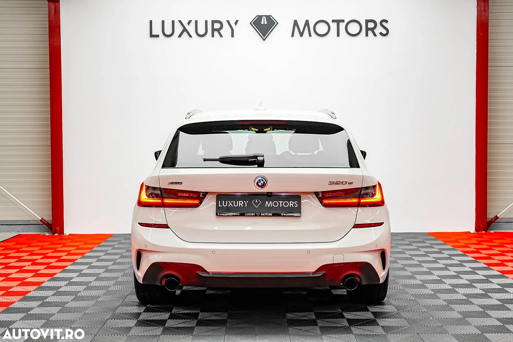 BMW Seria 3 320e Touring xDrive Aut. Sport Line - 12