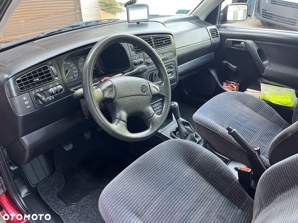 Volkswagen Golf 1.8 GL Syncro - 5