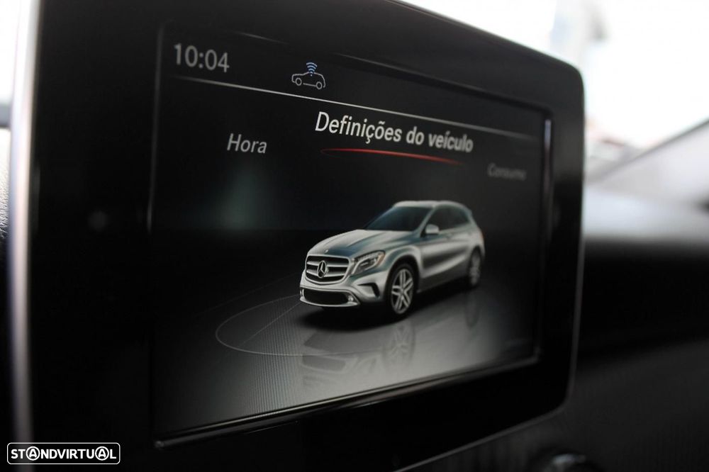 Mercedes-Benz GLA 180 d - 12
