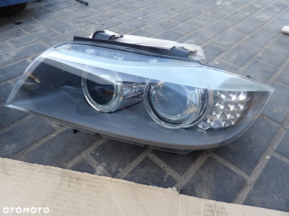 BMW - E90 , E91 - LIFT - NIE SKRĘTNE - XENON - LAMPA PRZEDNIA - PRAWA/LEWA - CENA ZA 1 SZT - 7202586  7202585 - 7