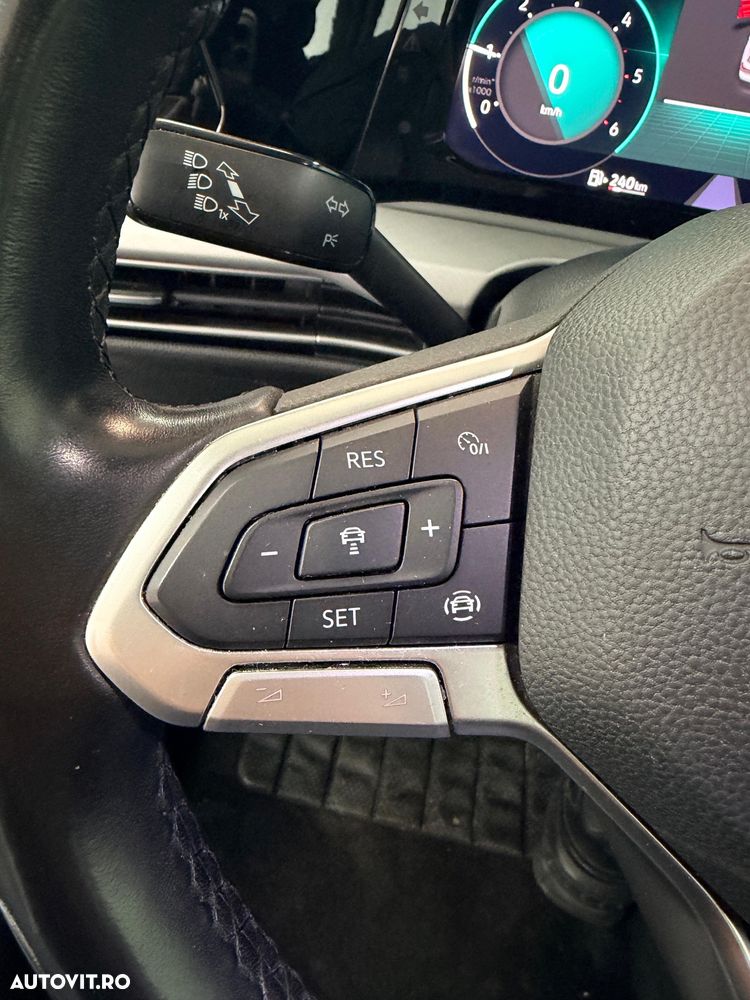 Volkswagen Golf 2.0 TDI 116CP Life - 4