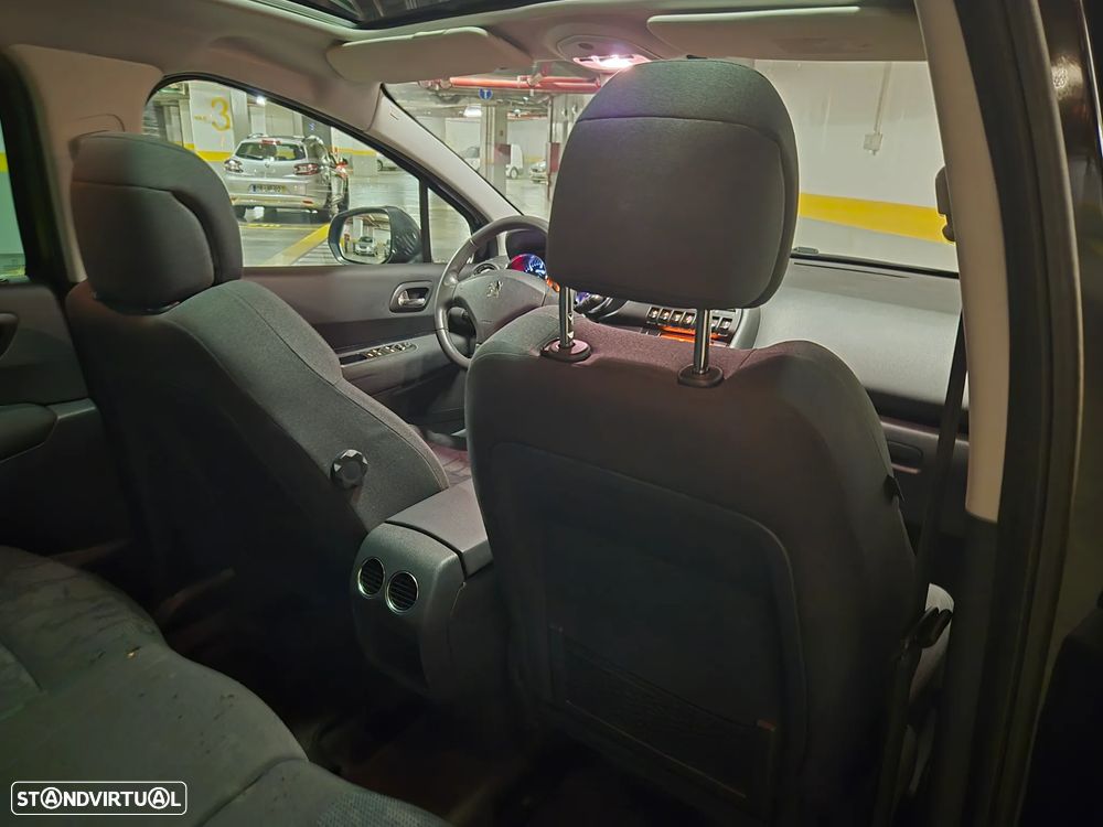 Peugeot 3008 1.6 HDi Sport CMP6 - 28