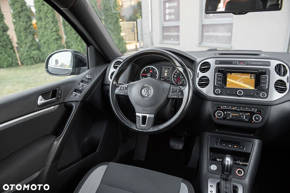 Volkswagen Tiguan 2.0 TDI SCR 4MOTION BlueMotion Technology DSG Sport & Style - 30