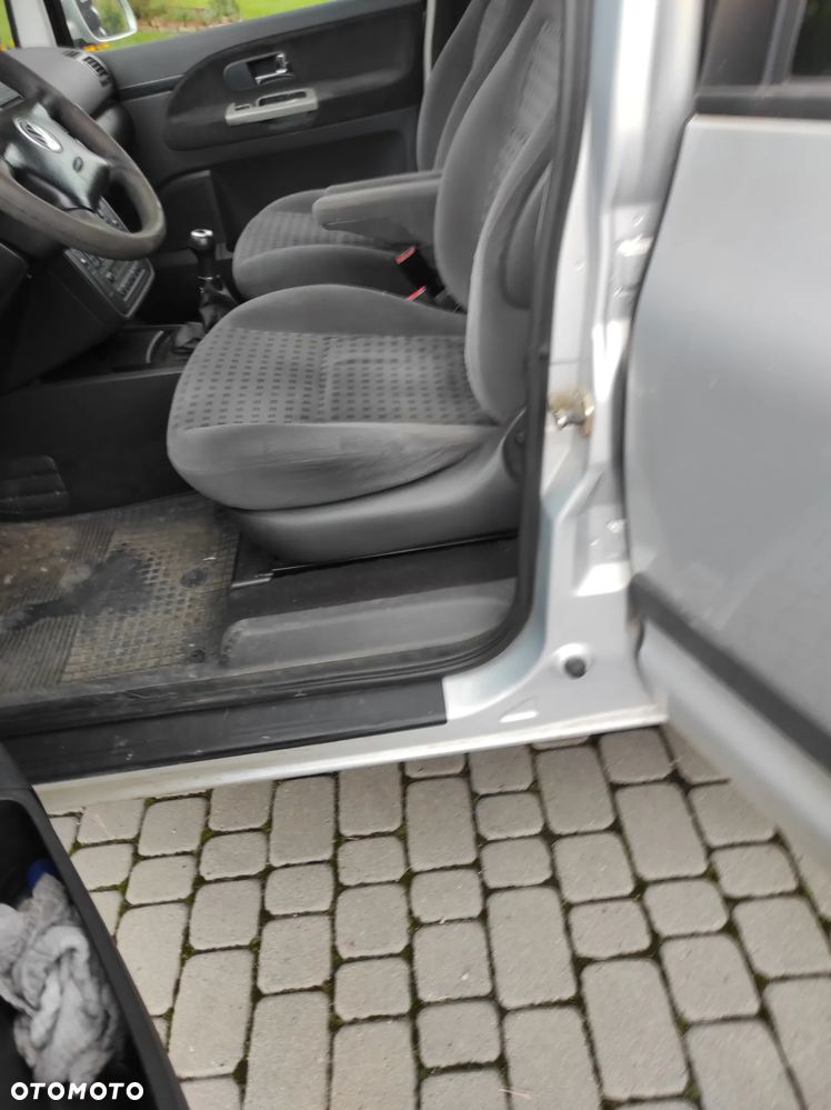 Volkswagen Sharan 1.9 TDI Highline 4Mot - 21