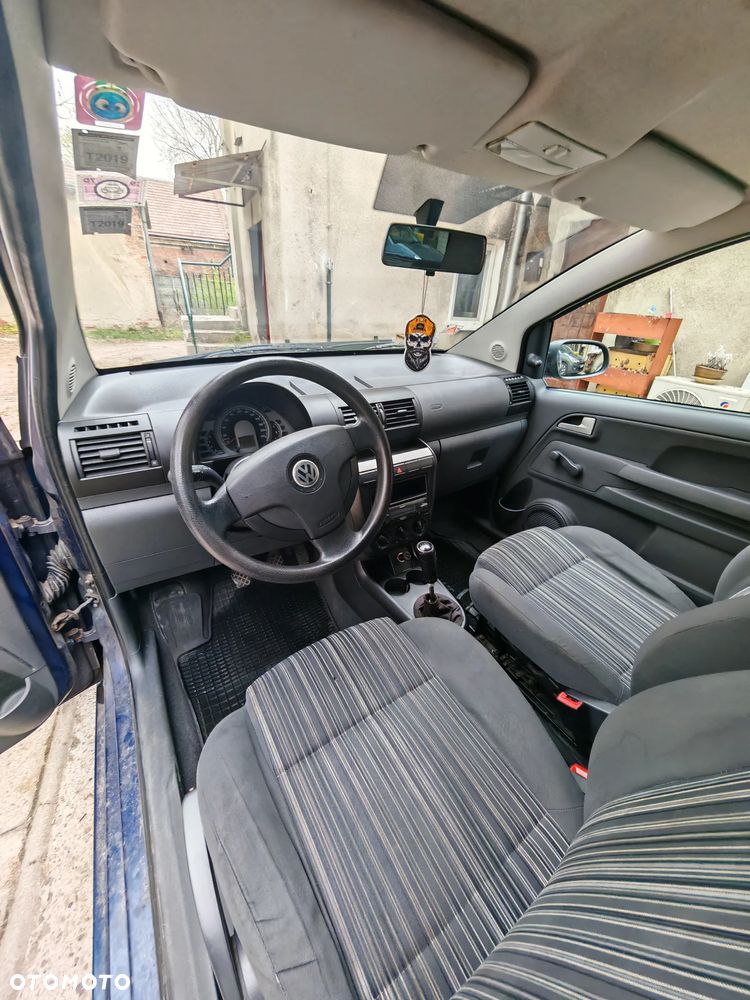 Volkswagen Fox 1.2 - 22