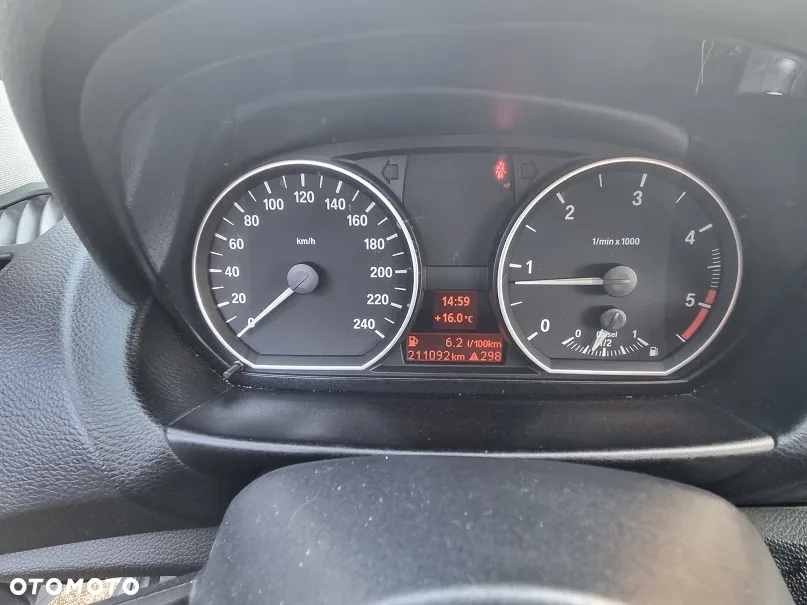BMW Seria 1 118d - 8