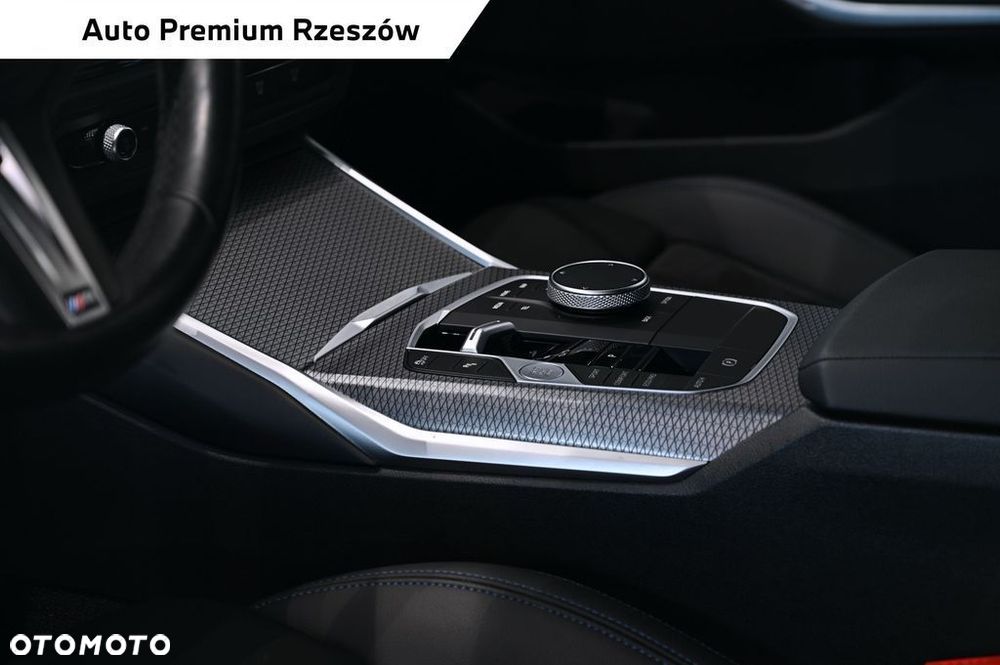 BMW Seria 3 320d xDrive mHEV M Sport - 8