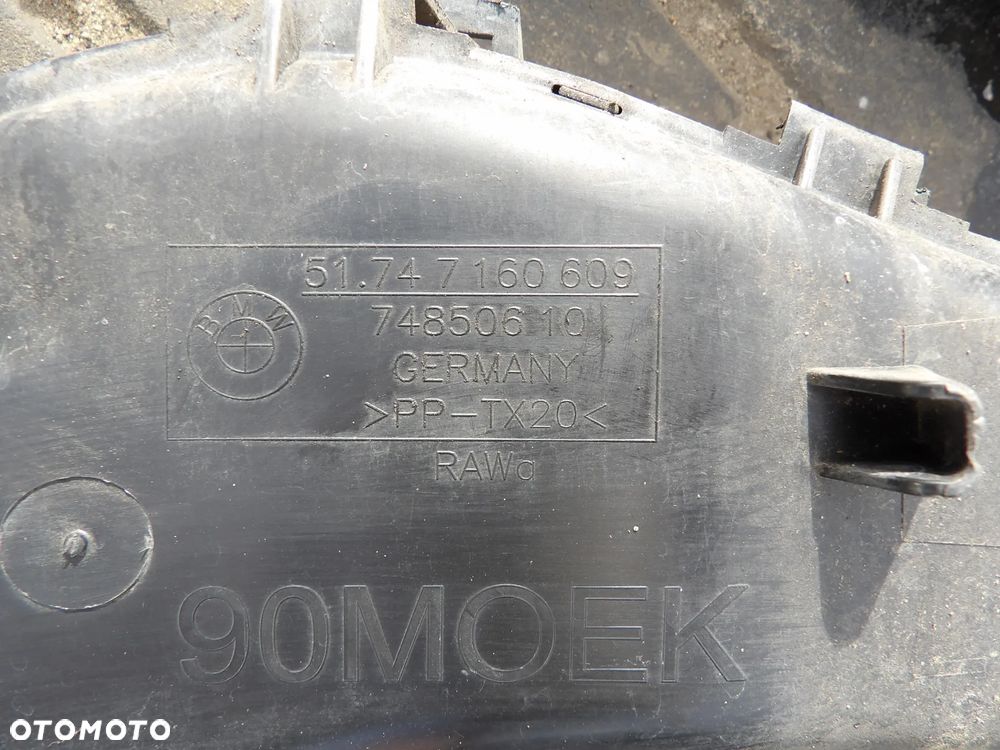 BMW - E90,E91 - WLOT POWIETRZA HAMULCY - PRAWY/LEWY - CENA ZA 1 SZT  - 7160610  7160609 - 3