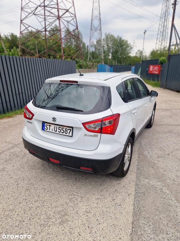 Suzuki SX4 S-Cross - 17