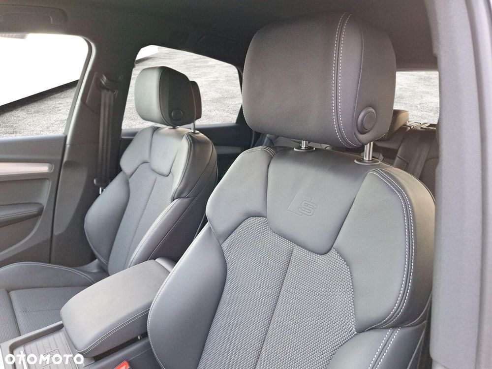 Audi Q5 Sportback - 16