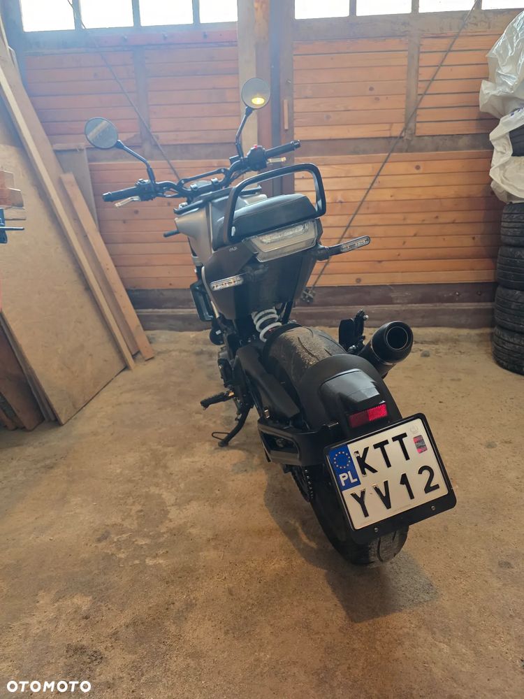 Husqvarna Vitpilen - 11