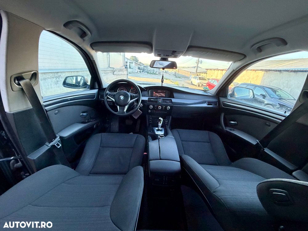 BMW Seria 5 520d Aut. Edition Lifestyle - 27