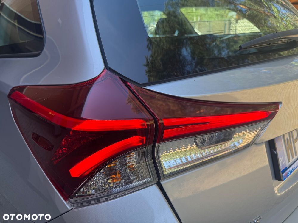Toyota Auris 1.6 Active - 31