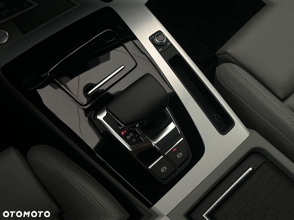 Audi Q5 Sportback - 27