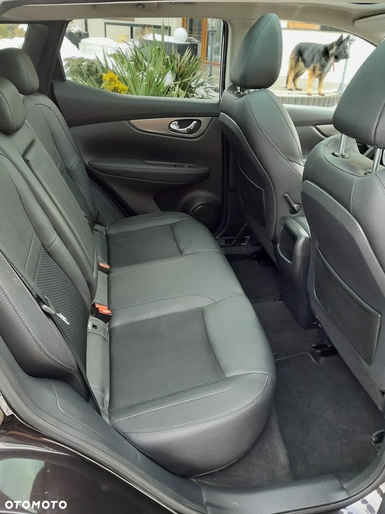 Nissan Qashqai 1.6 DCi Xtronic N-Connecta - 7