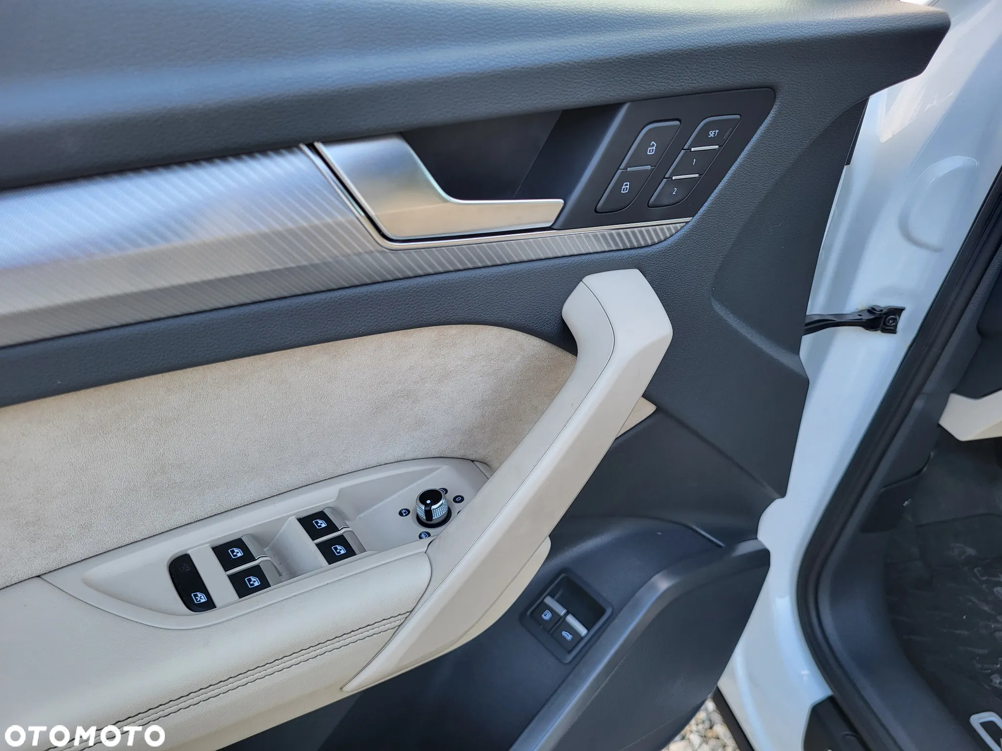 Audi Q5 55 TFSIe quattro S tronic S line business - 16