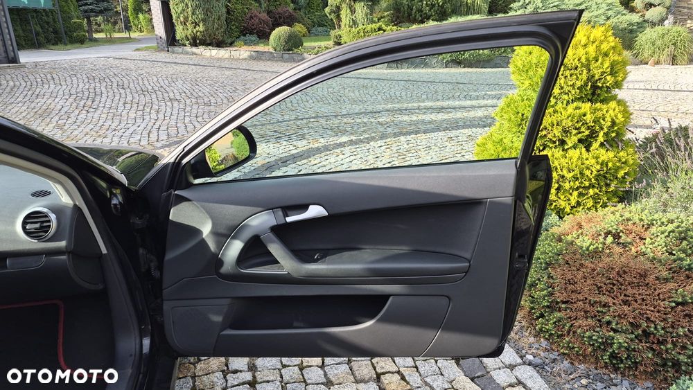 Audi A3 3-drzwiowe 1.6 Attraction - 16