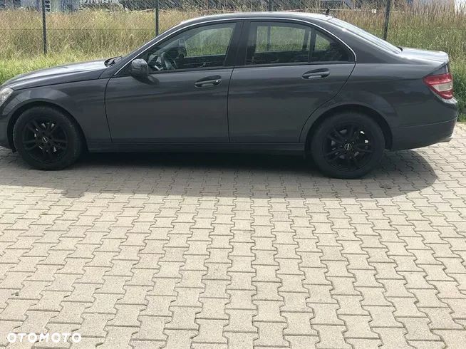 Mercedes-Benz Klasa C - 2