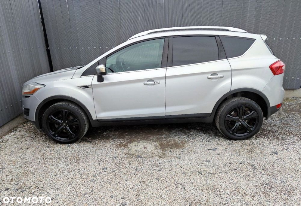Ford Kuga 2.0 TDCi 4x4 Titanium - 6