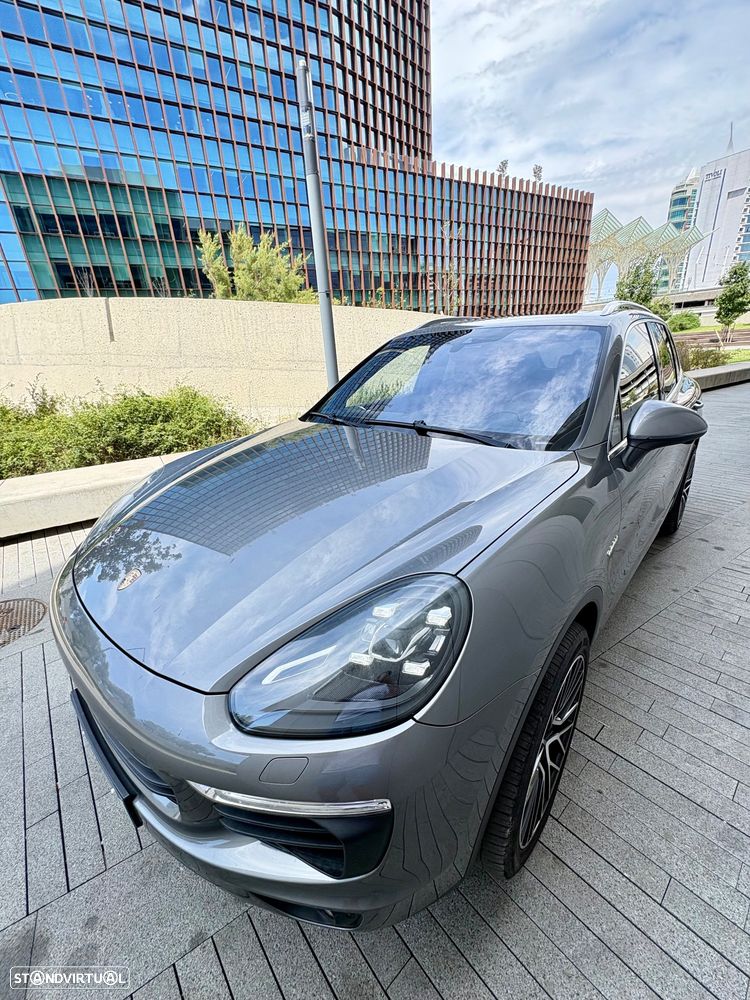 Porsche Cayenne S - 5