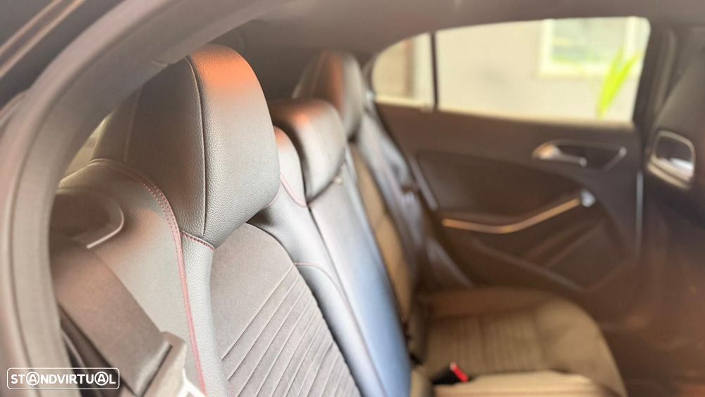 Mercedes-Benz GLA 200 CDi AMG Line - 40