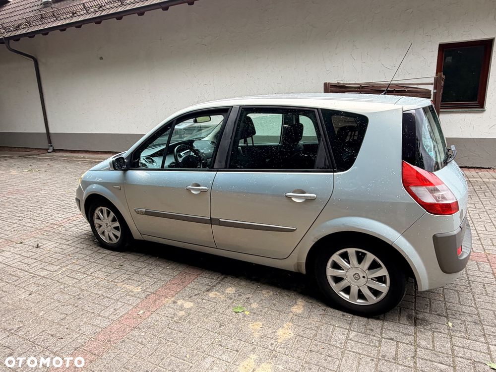 Renault Scenic - 13