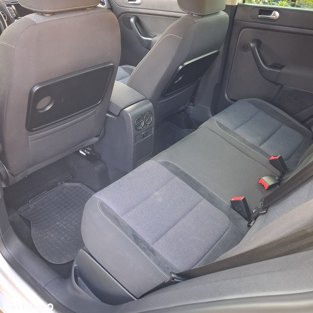 Volkswagen Golf Plus 1.6 TDI Comfortline DSG - 15