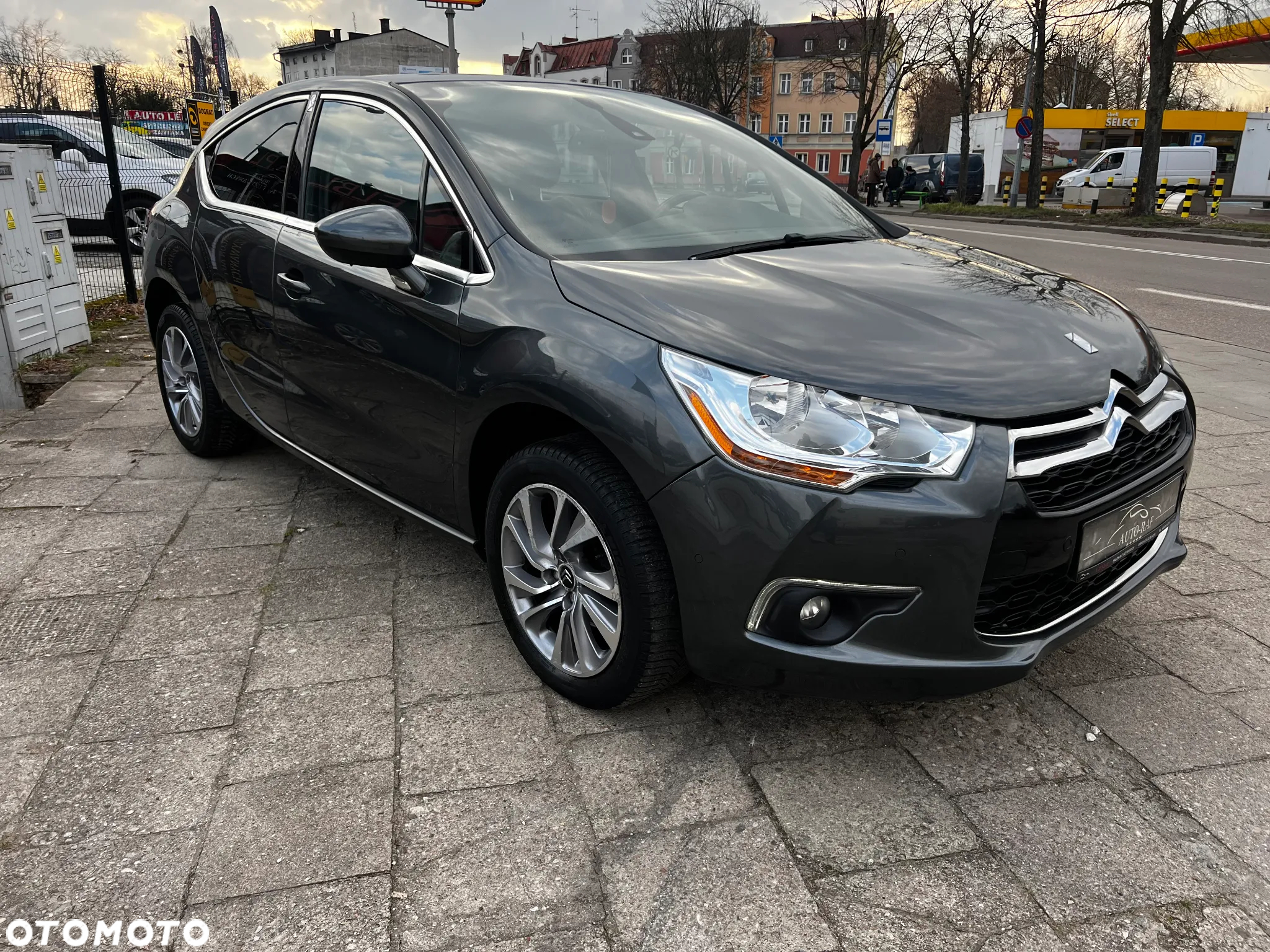 Citroën DS4 2.0 BlueHDi SportChic S&S - 17