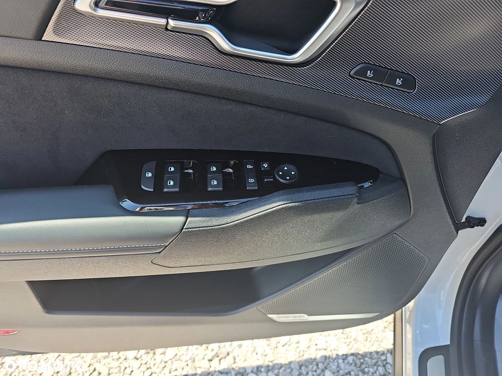 Kia Sportage 1.6 T-GDI MHEV GT Line 4WD DCT - 13