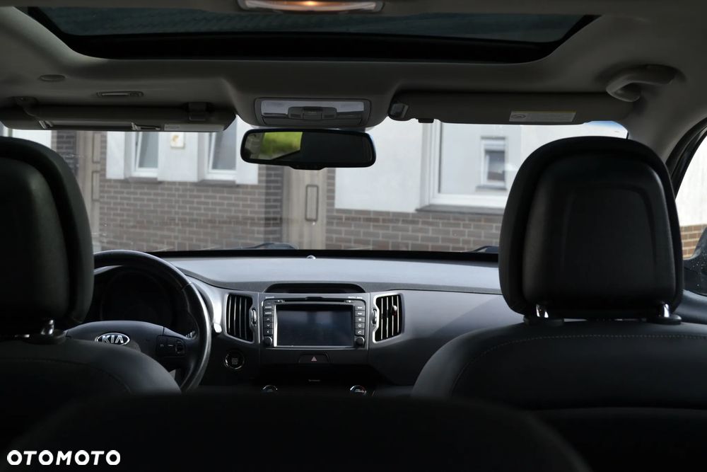 Kia Sportage 2.0 CRDI L AWD - 11