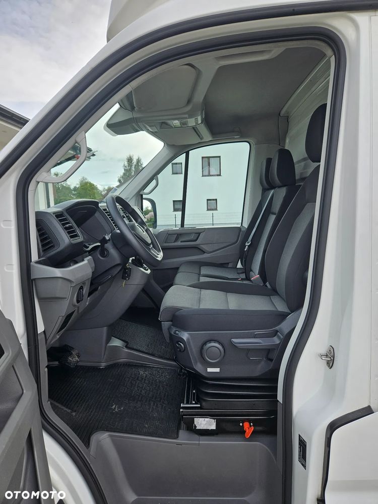 Volkswagen Crafter - 17