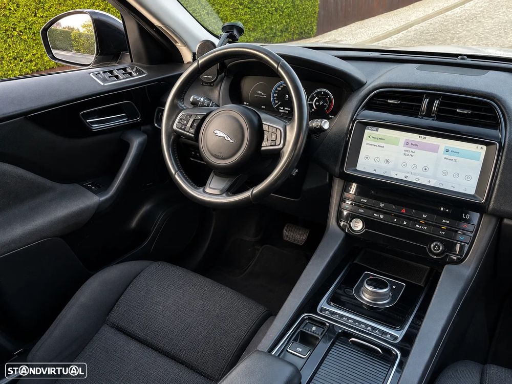 Jaguar F-Pace 20d Aut. Prestige - 7