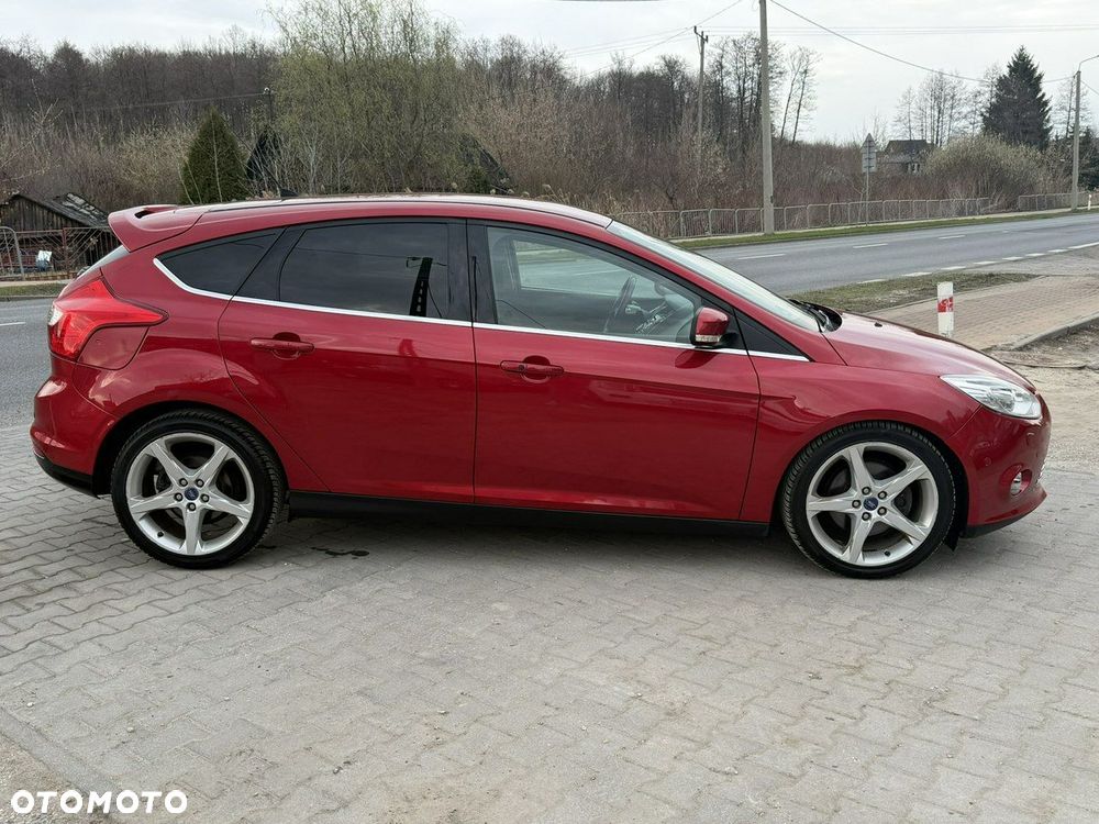 Ford Focus 1.6 EcoBoost Titanium - 12