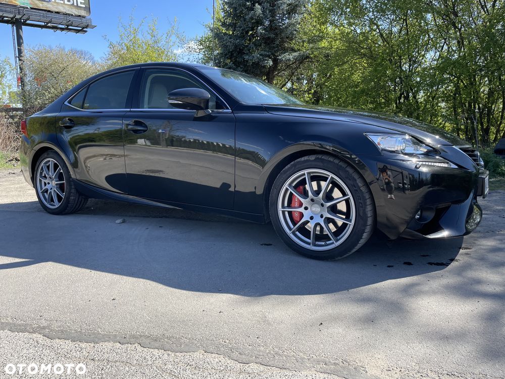 Lexus IS 200t Elite - 3