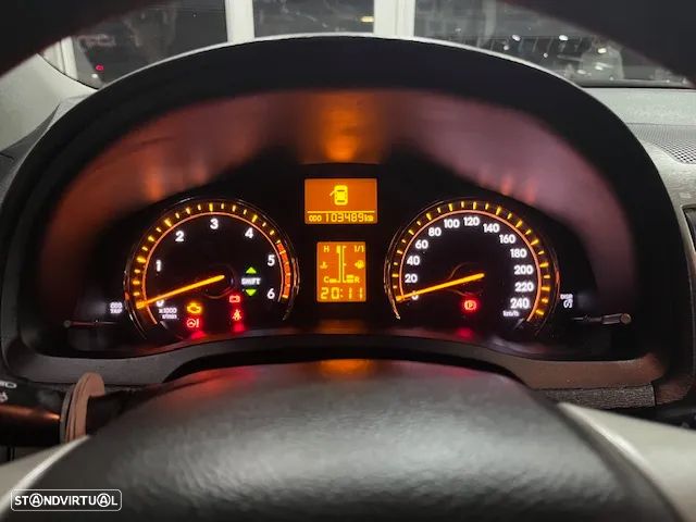 Toyota Avensis SW 2.0 D-4D Exclusive +Pele+GPS - 10