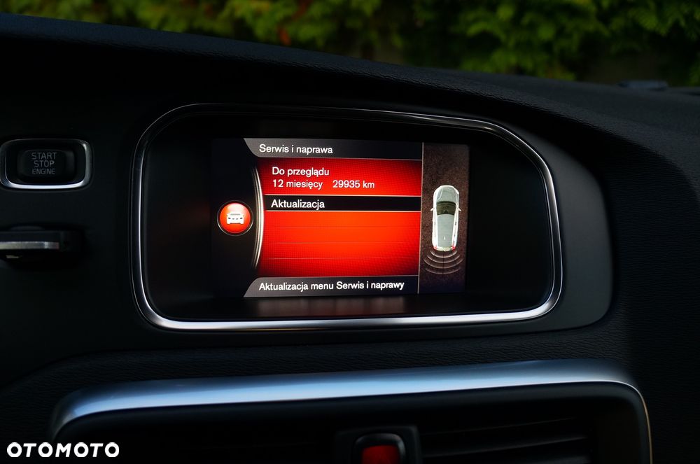 Volvo V40 D3 Drive-E R-Design Momentum - 31