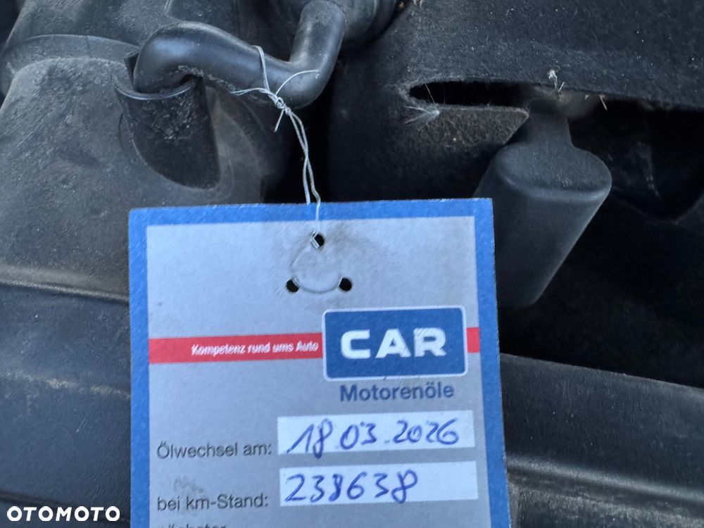 Volkswagen Passat 2.0 TDI SCR DSG Highline - 33